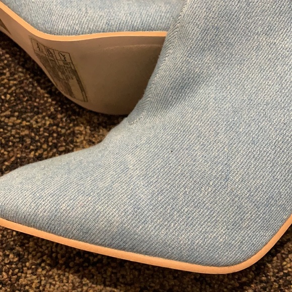 Forever 21 boots - Picture 6 of 8